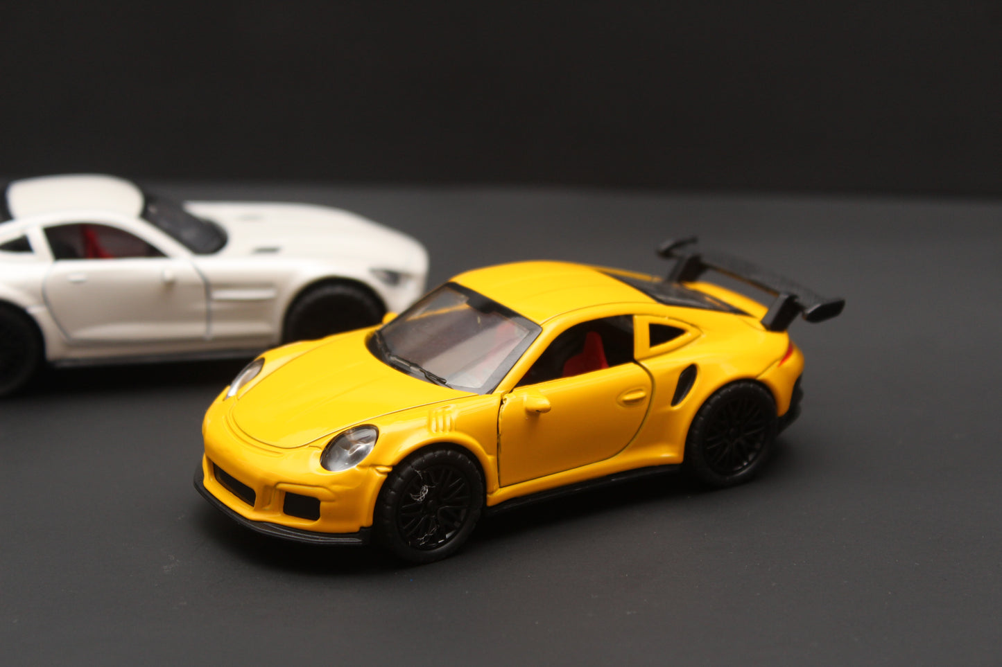 1:36 Amg GT ,Porsche (With Lights) Diecast Combo