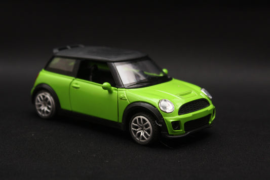 1:32 Mini Cooper Green , Prepaid Only