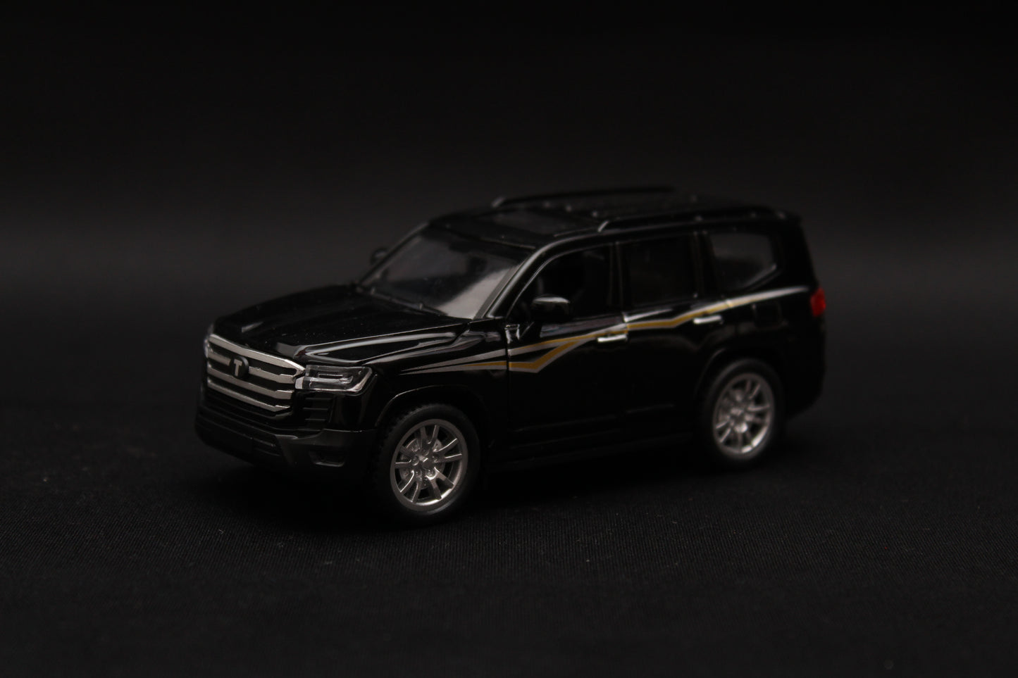 1:36 Toyota land cruiser Diecast Black (Prepaid Only)