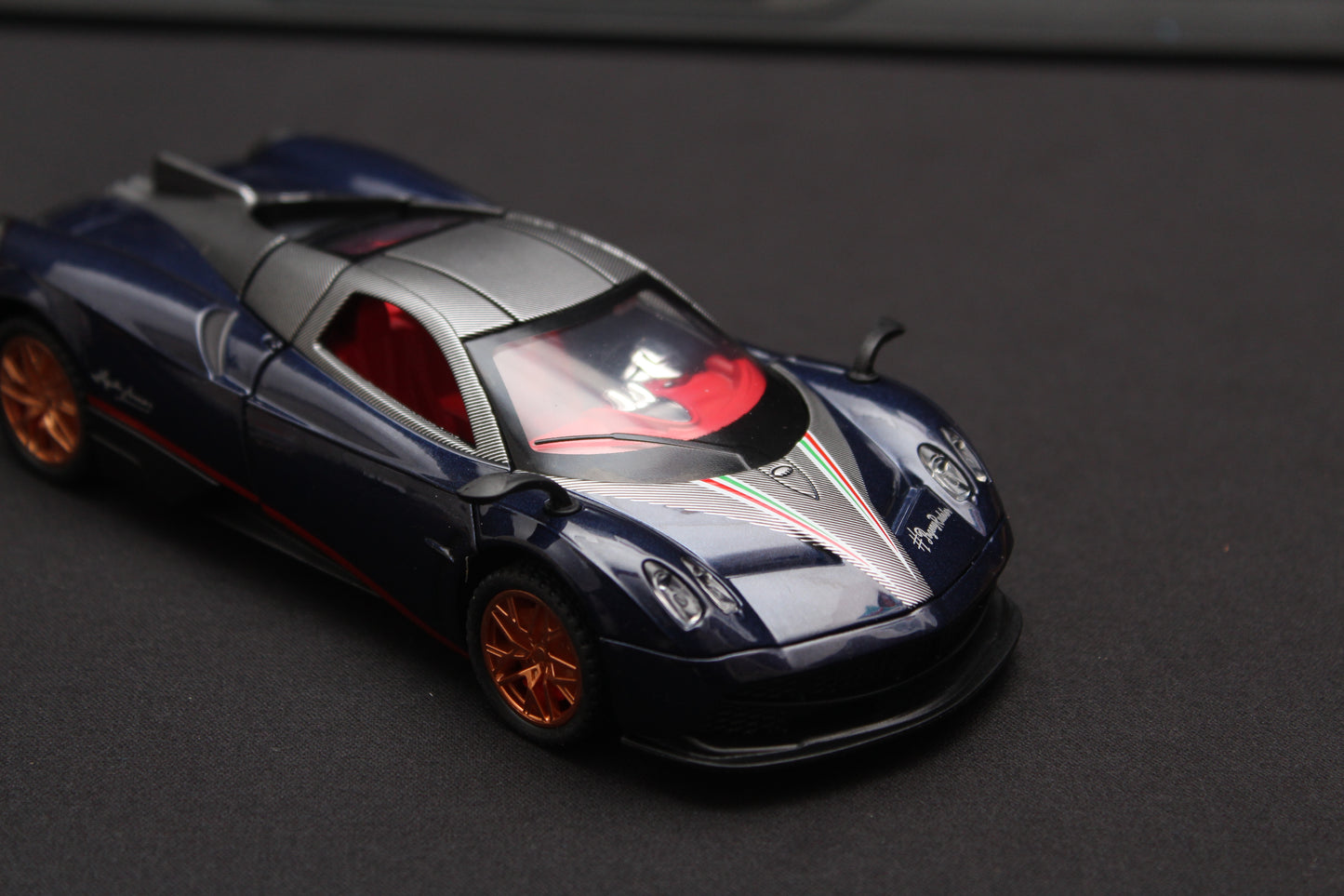 1:32 Pagani Huayra Blue Diecast , Prepaid Only