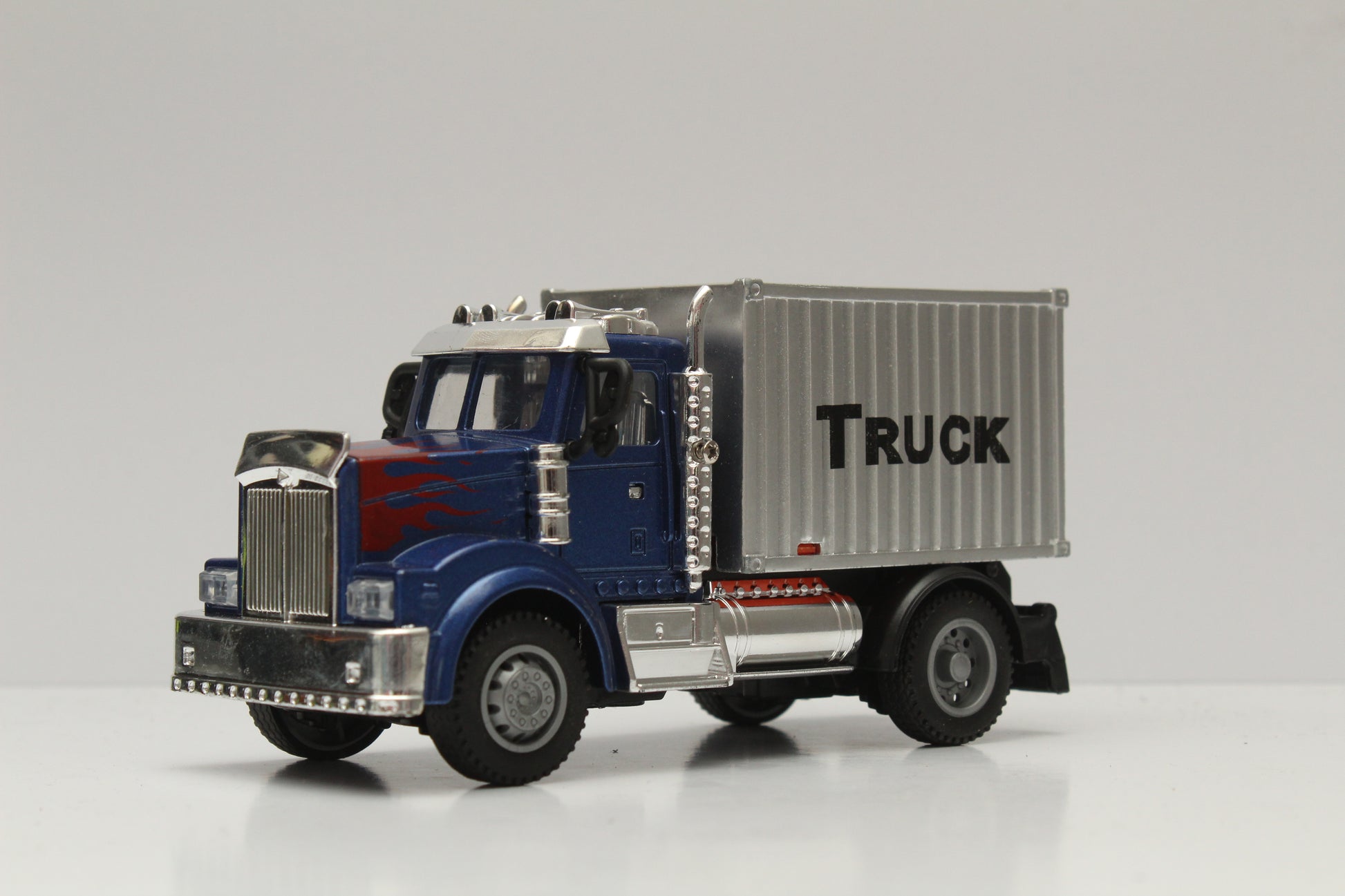 Truck Scale model -  Kunju Vandi  