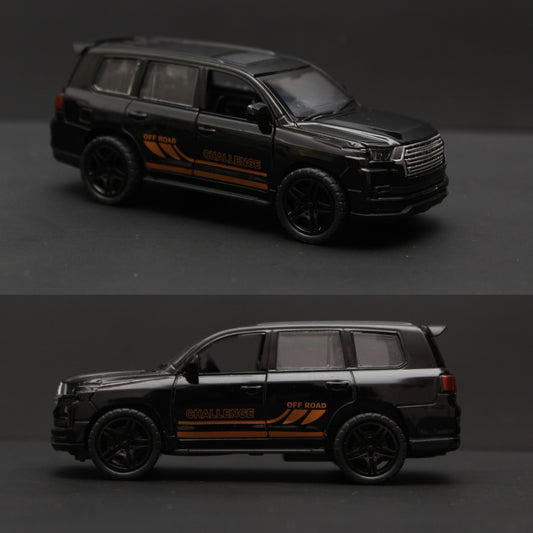 1:36 Land Cruiser diecast Black